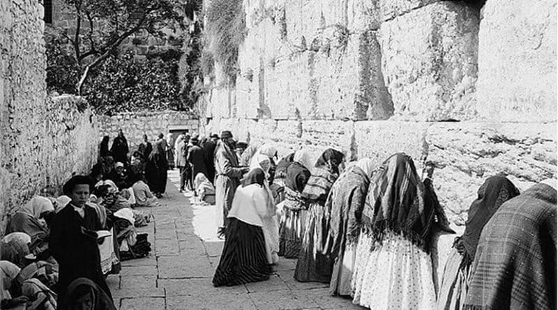 The sacredness of the Western Wall is a relatively recent phenomenon and an outgrowth of Sultan Suleiman I's (r.1520- 66) rebuilding activities in Jerusalem. The site was originally just a narrow alley that restricted its usage by the city's Jewish worshipers. Photo Credit: Wikipedia Commons.