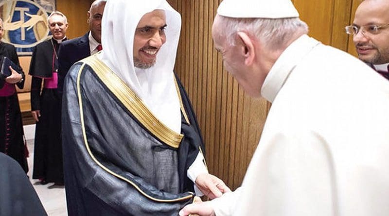 Pope Francis receives Dr. Mohammed bin Abdulkarim Al-Issa, secretary-general of the Muslim World League (MWL). Photo Credit: Arab News.
