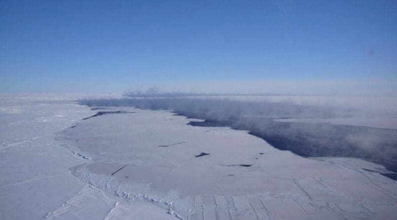 Aerial view of the polynya in the Southern Ocean. Credit Photo: Jan Lieser, ACE CRC, Australia