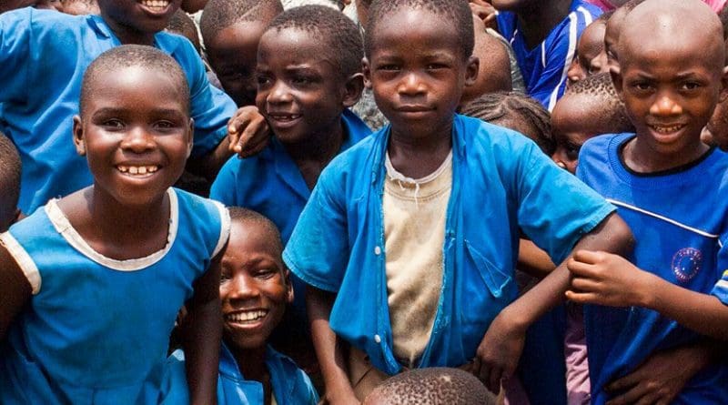 Cameroonian school children. Photo by SSG Justin Morelli, DoD.