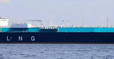 LNG Carrier. File photo by Tennen-Gas, Wikipedia Commons.