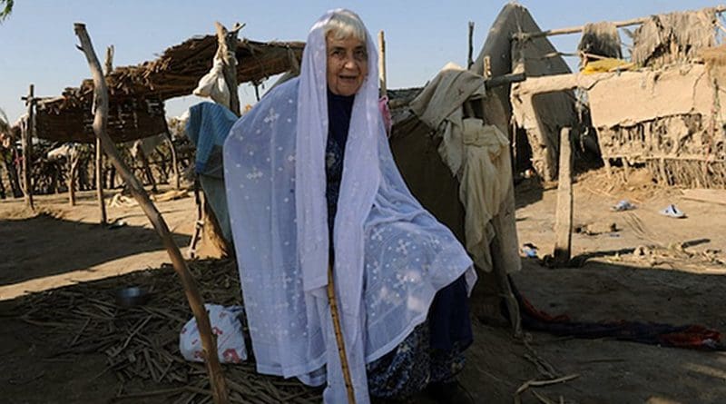 n this picture taken on Dec. 2, 2010 Sister Ruth Pfau, head of a Pakistani charity fighting leprosy and blindness, visits flood-affected Begna village in southern Pakistan's Jati town. Photo via UCAN.