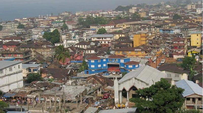 Freetown, Sierra Leone. Photo by Magnus Ohman, Wikipedia Commons.
