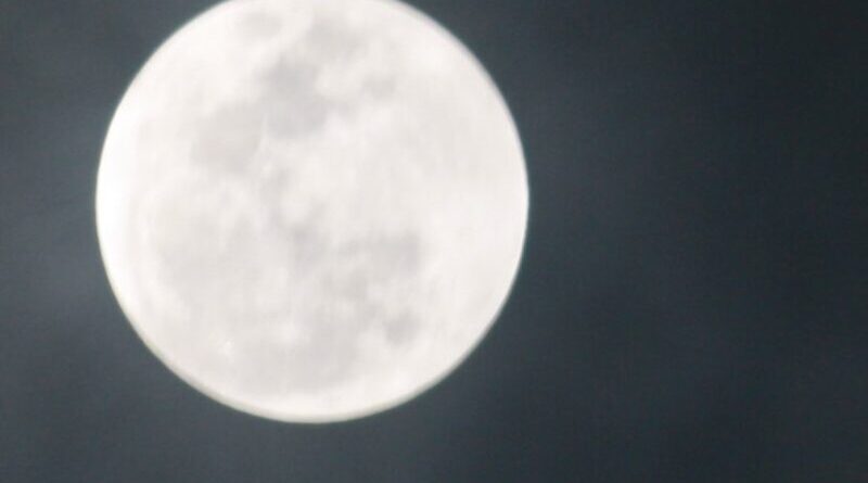 A full moon.