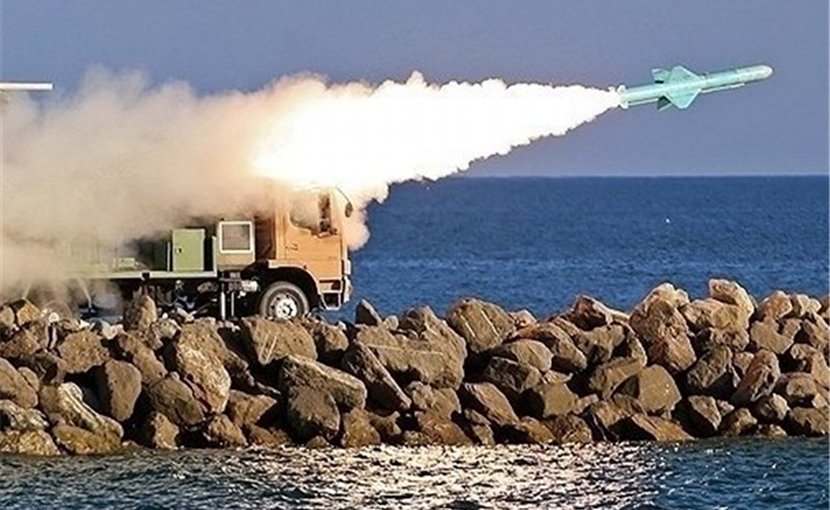 Iran Army fires cruise missile in war game. Photo Credit: Tasnim News Agency.