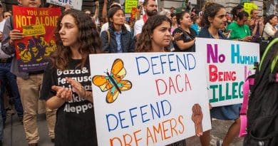 DACA supports in protest in San Francisco, September 5, 2017. Photo by Pax Ahimsa Gethen, Wikipedia Commons.