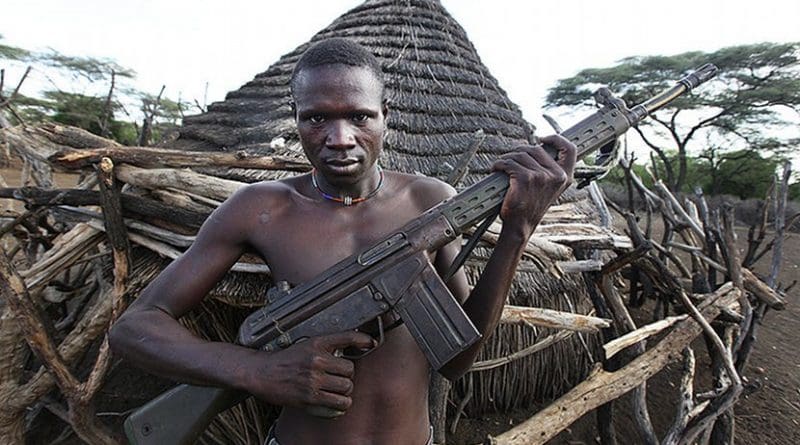 Sudanese combatant with G3 rifle. Photo by Steve Evans, Wikimedia Commons.
