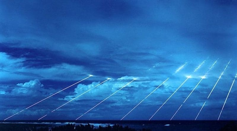 Testing of the Peacekeeper re-entry vehicles at the Kwajalein Atoll. All eight fired from only one missile. Each line, if its warhead were live, represents the potential explosive power of about 300 kilotons of TNT, about nineteen times larger than the detonation of the atomic bomb in Hiroshima. Credit: Wikimedia Commons.