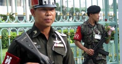 Thailand Army Military Police. Photo by Roger Jg, Wikipedia Commons.