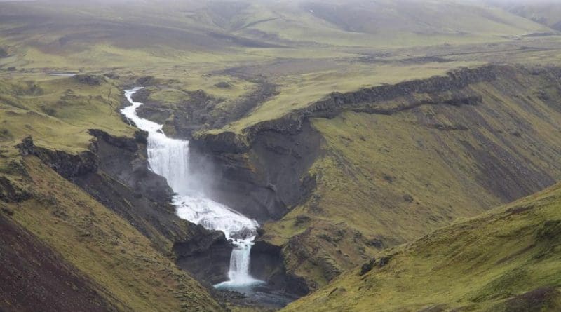 This is part of the Eldgjá fissure in southern Iceland. Credit Clive Oppenheimer