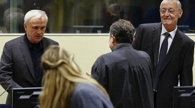 Jovica Stanisic (left) and Franko Simatovic (right) in court. Photo: EPA/Michael Kooren/REUTERS POOL.