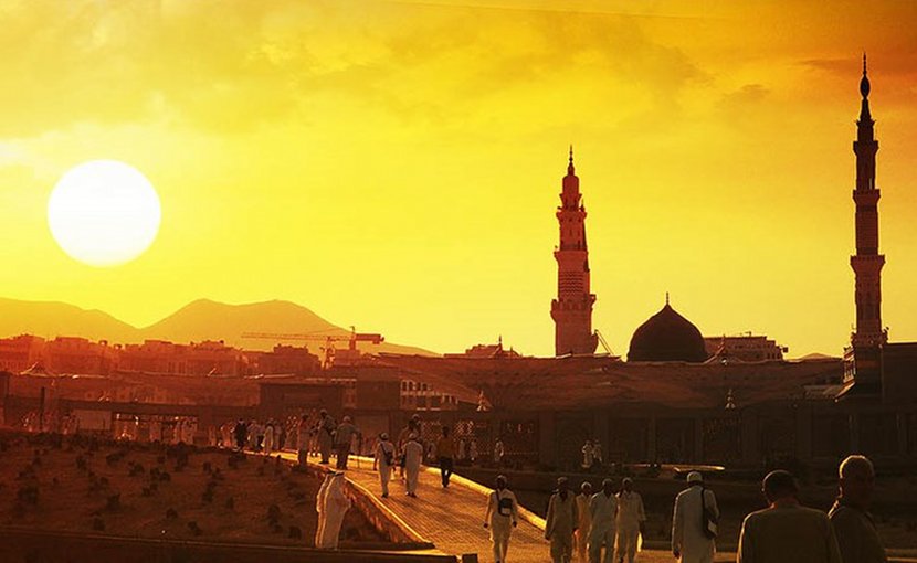 Medina, Saudi Arabia. Photo Credit: khadim-un-nabi Rao, Wikimedia Commons.