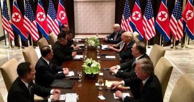 The expanded bilateral meeting between both the United States and North Korean delegations including Donald Trump and Kim Jong-un on June 12 in Sentosa. Credit: Wikimedia Commons.