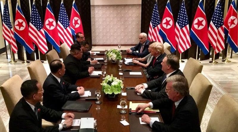 The expanded bilateral meeting between both the United States and North Korean delegations including Donald Trump and Kim Jong-un on June 12 in Sentosa. Credit: Wikimedia Commons.