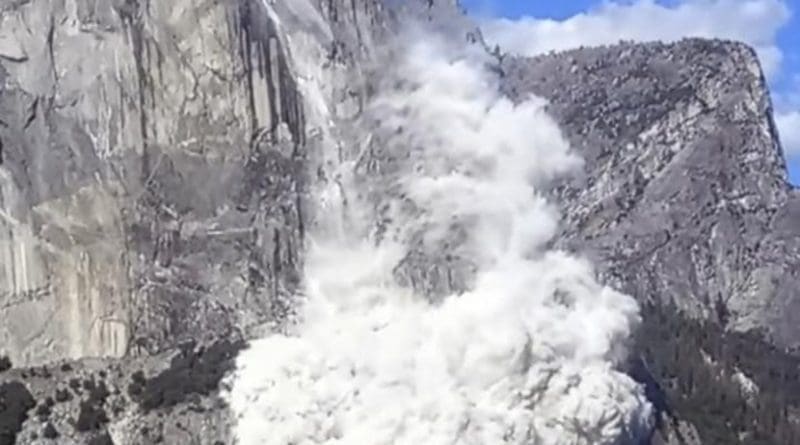 This is from Sept. 28, 2017 rockfall at El Capitan. Photo by Przemek Pawilkowski.