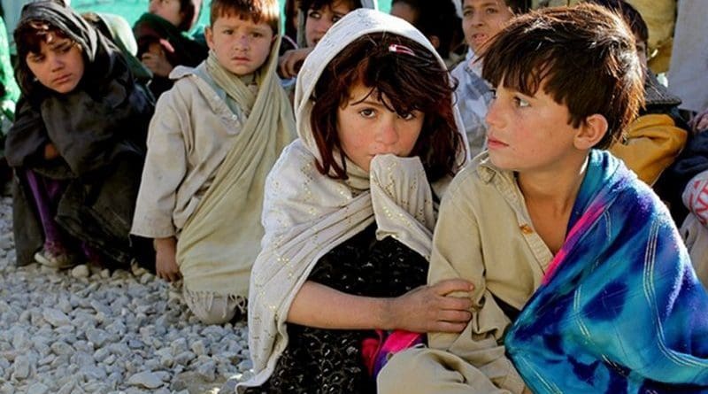 Children in Afghanistan. Photo Credit: WikiImages, Pixabay