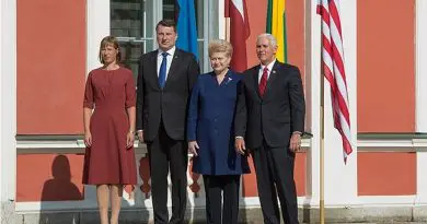 Meeting of President of the Republic of Estonia Kersti Kaljulaid, President of the Republic of Latvia Raimonds Vējonis, President of the Republic of Lithuania Dalia Grybauskaitė and Vice President of the United States Mike Pence. Photo Credit: Estonian Foreign Ministry.