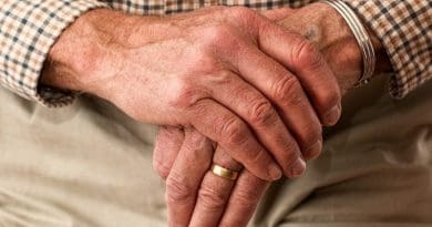 elderly hands aging man