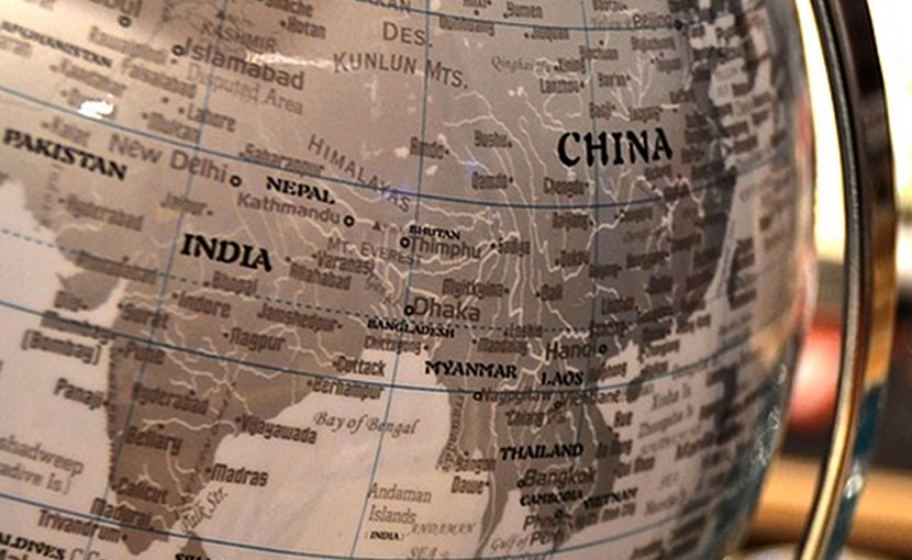 china nepal pakistan india globe map south asia