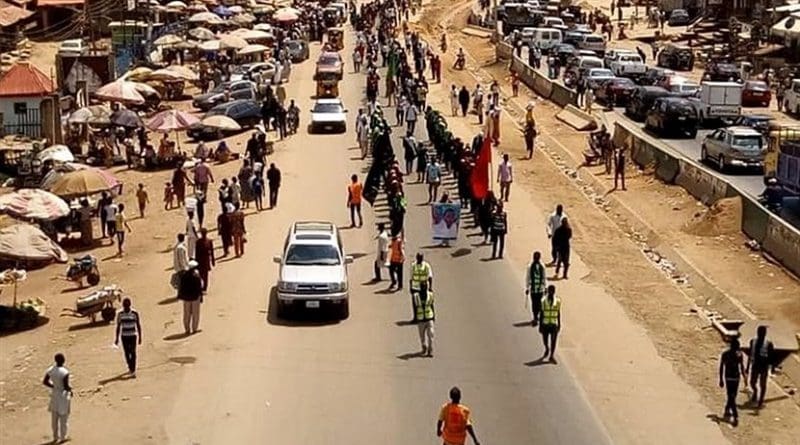 Nigerian Muslims and members of the Islamic Movement hold a rally on towards Abuja to mark the annual Arbaeen march. Photo Credit: Tasnim News Agency.