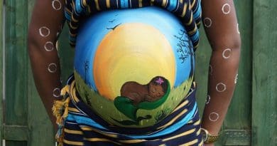 pregnant africa