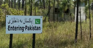 Pakistan border
