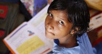 girl india student school