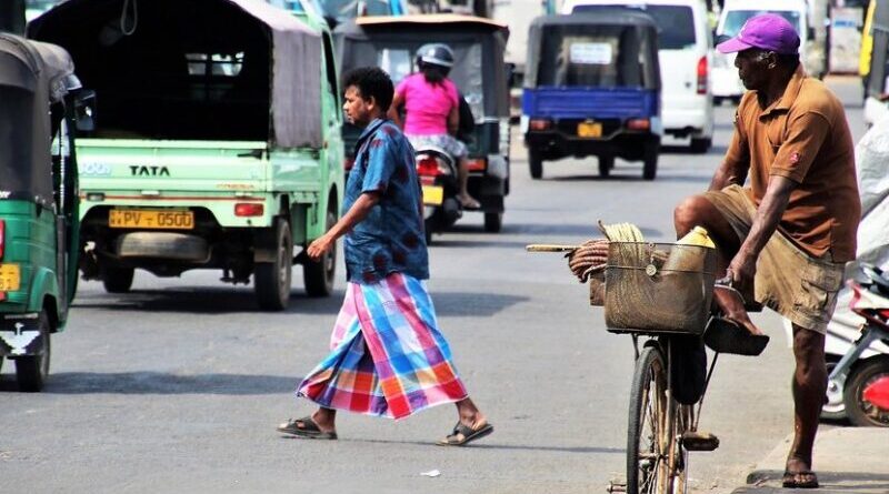Street scene in Sri Lanka