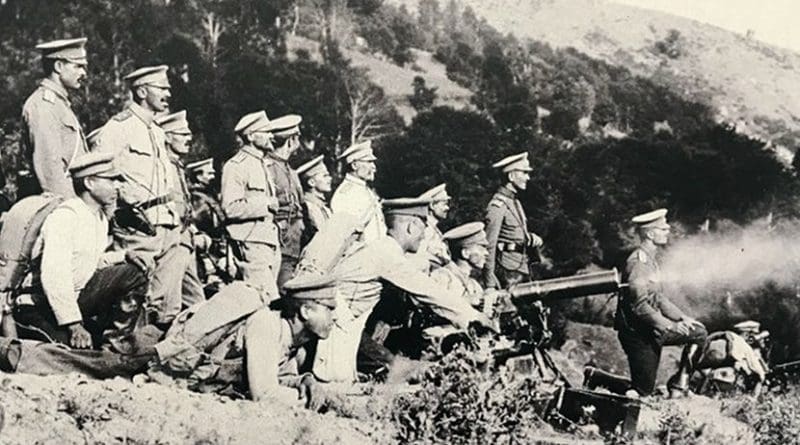 A machine gun training exercise for soldiers. The huge frontline casulties were caused by the technological improvement of deadly weapons in the preceeding decades. Photo: National Archives of Bulgaria.