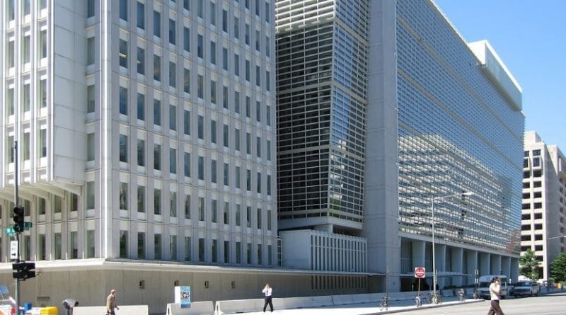 The World Bank Group headquarters building in Washington, D.C. Photo Credit: Shiny Things - Flickr, Wikipedia Commons.