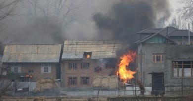 A house burns after security forces set it on fire in Kashmir’s Pulwama district to force suspected militants out, Feb 18, 2019. Photo Credit: Sheikh Mashooq/ BenarNews