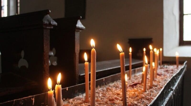 candles catholic christian church india