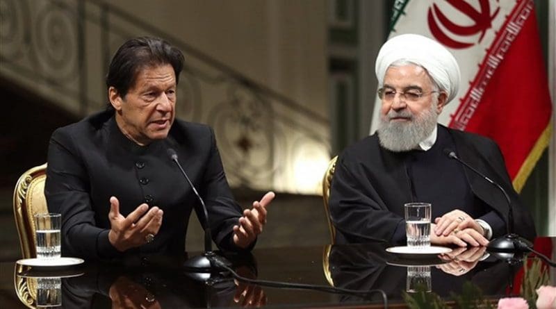 Pakistan's Imran Khan and Iran's Hassan Rouhani. Photo Credit: Tasnim News Agency