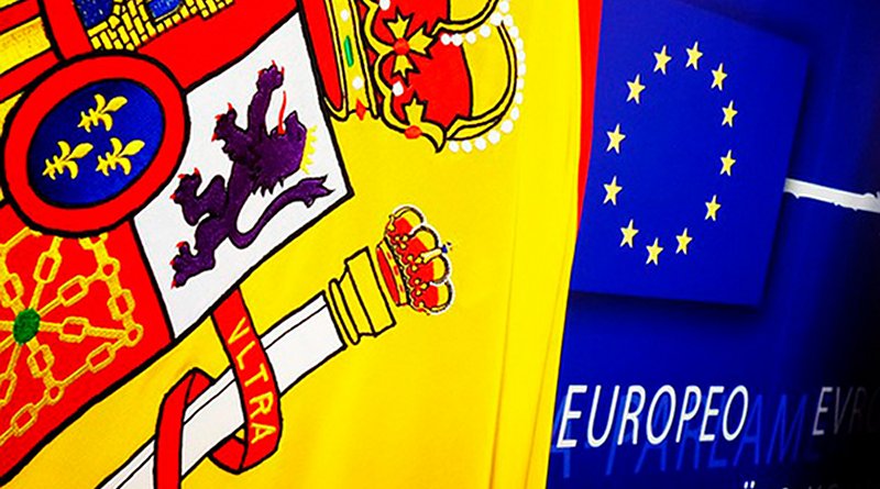 Flags of Spain and the EU. Photo: European Parliament (CC BY-NC-ND 2.0)