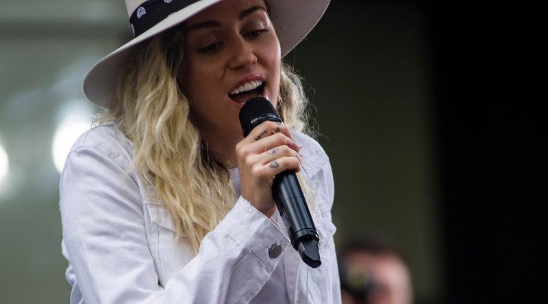 Miley Cyrus. Photo Credit: Mass Communication Specialist 3rd Class Casey J. Hopkins, Wikimedia Commons