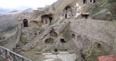 David Gareja monastery. Photo Credit: Jonathan Cardy, Wikipedia Commons.