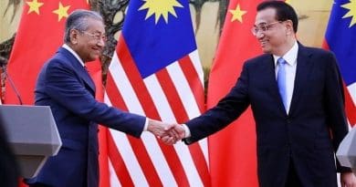 Malaysian Prime Minister Mahathir Mohamad and China's Premier Li Keqiang. File Photo: Tasnim News Agency