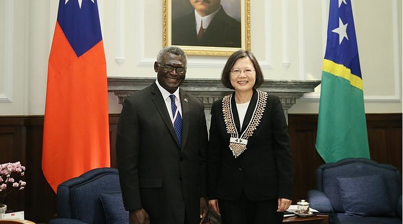 Solomon Islands Prime Minister Manasseh Sogavare meets with Taiwanese President Tsai Ing-wen. Photo Credit: Office of the President, Republic of China (Taiwan)