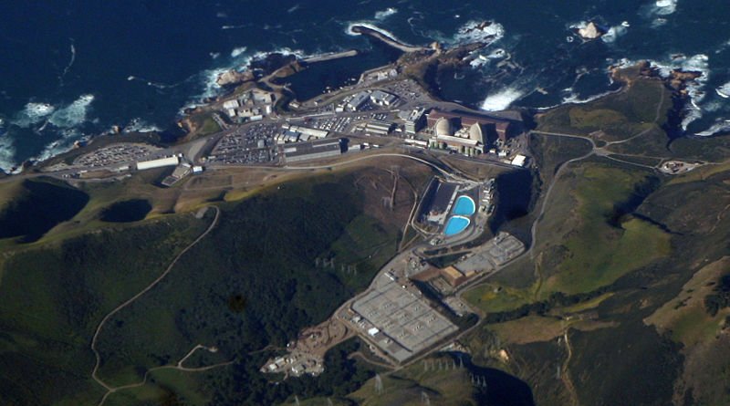 California's Diablo Nuclear Canyon Power Plant. Photo Credit: Doc Searls, Wikipedia Commons.
