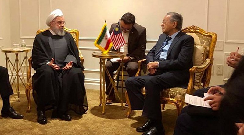 Malaysian Prime Minister Mahathir Mohamad meets with Iranian President Hassan Rouhani. Courtesy of the Prime Minister’s Office