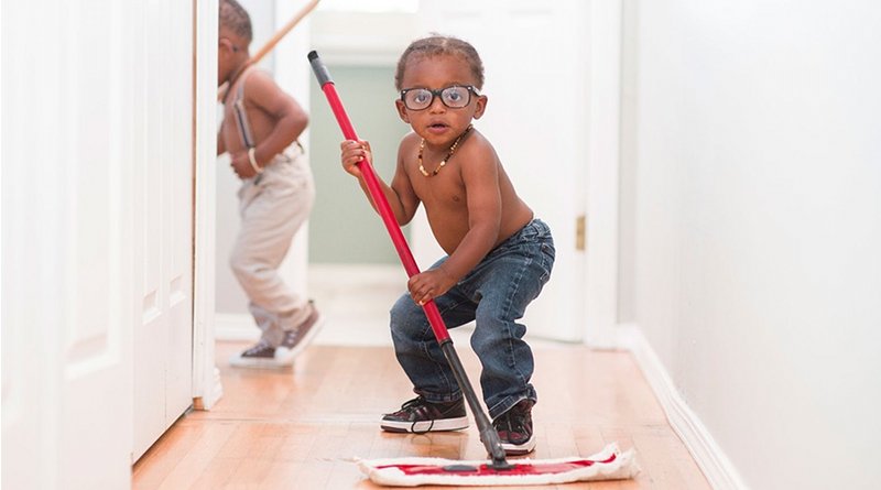 child cleaning chores