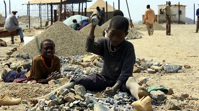 Child labor in the mines of the Democratic Republic of the Congo. Credit: UNICEF