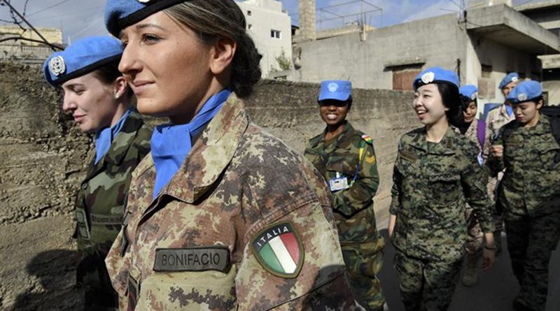 UN Photo / UNIFIL Peacekeepers Patrol Local Market