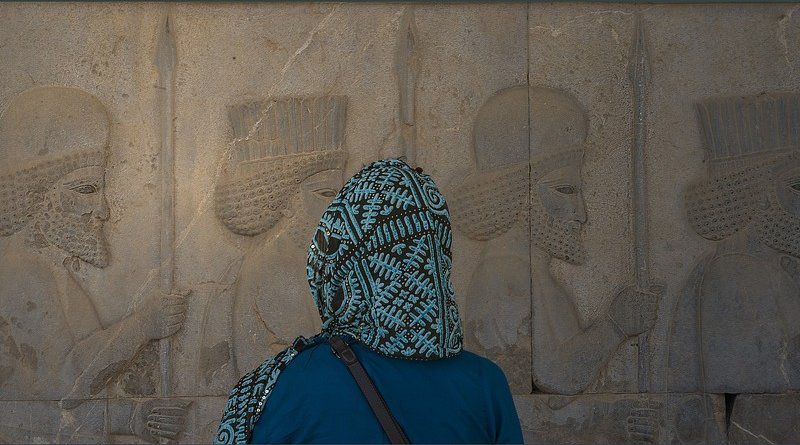 iran persepolis woman persia