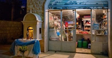 lebanon christian quarter shop virgin mary