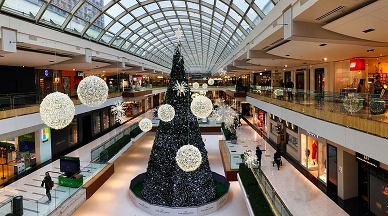 christmas shopping mall tree