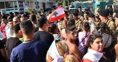 Protestors in Lebanon face off against army. Photo Credit: Tasnim News Agency