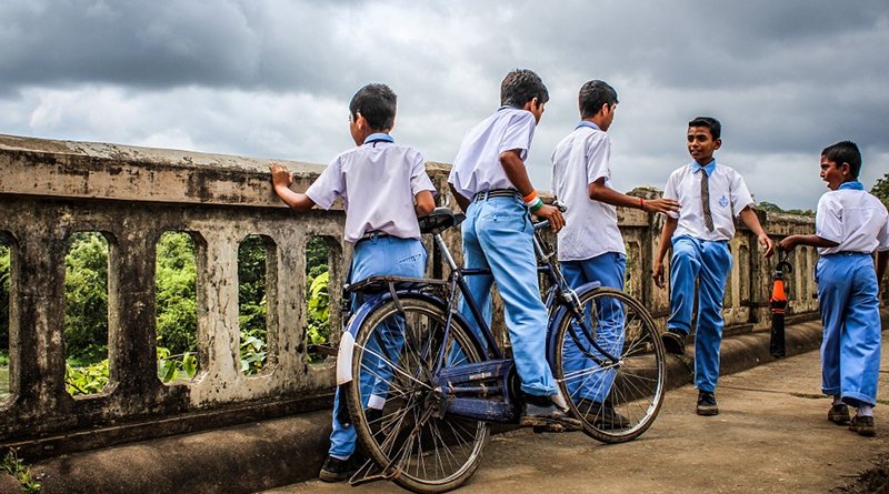 schoolchildren children boys india