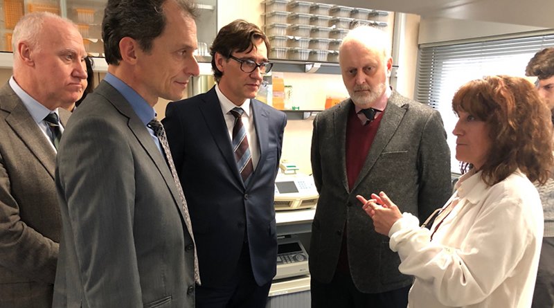 Spain's Minister for Health, Salvador Illa, and the Minister for Science and Innovation, Pedro Duque, visited the National Microbiology Centre, located in Majadahonda (Madrid). Photo Credit: Spain's Ministerio de Sanidad