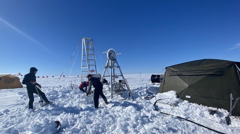Researchers digging out the drill site after a three-day storm with winds reaching 50 knots. Drifts of snow accumulated up to five feet. CREDIT David Holland, NYU and NYU Abu Dhabi